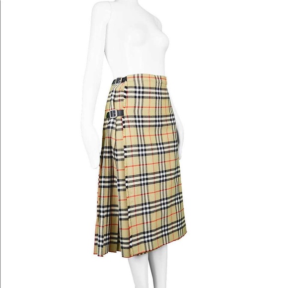 ✨BURBERRY✨ NOVA Check Wrap Skirt - Picture 5 of 8